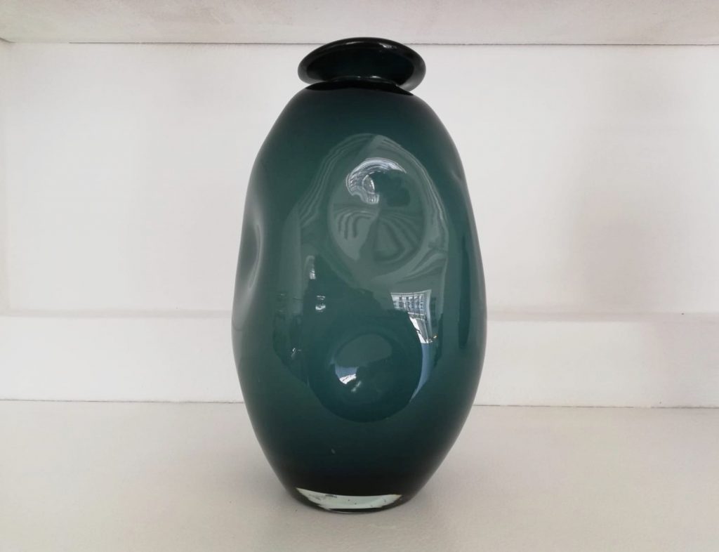 a55b-glass-vase-venice-1980