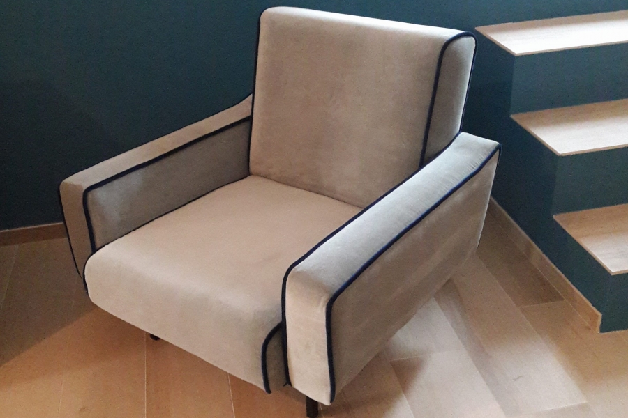 a07-italian-vintage-armchair-radice-style-poltrona